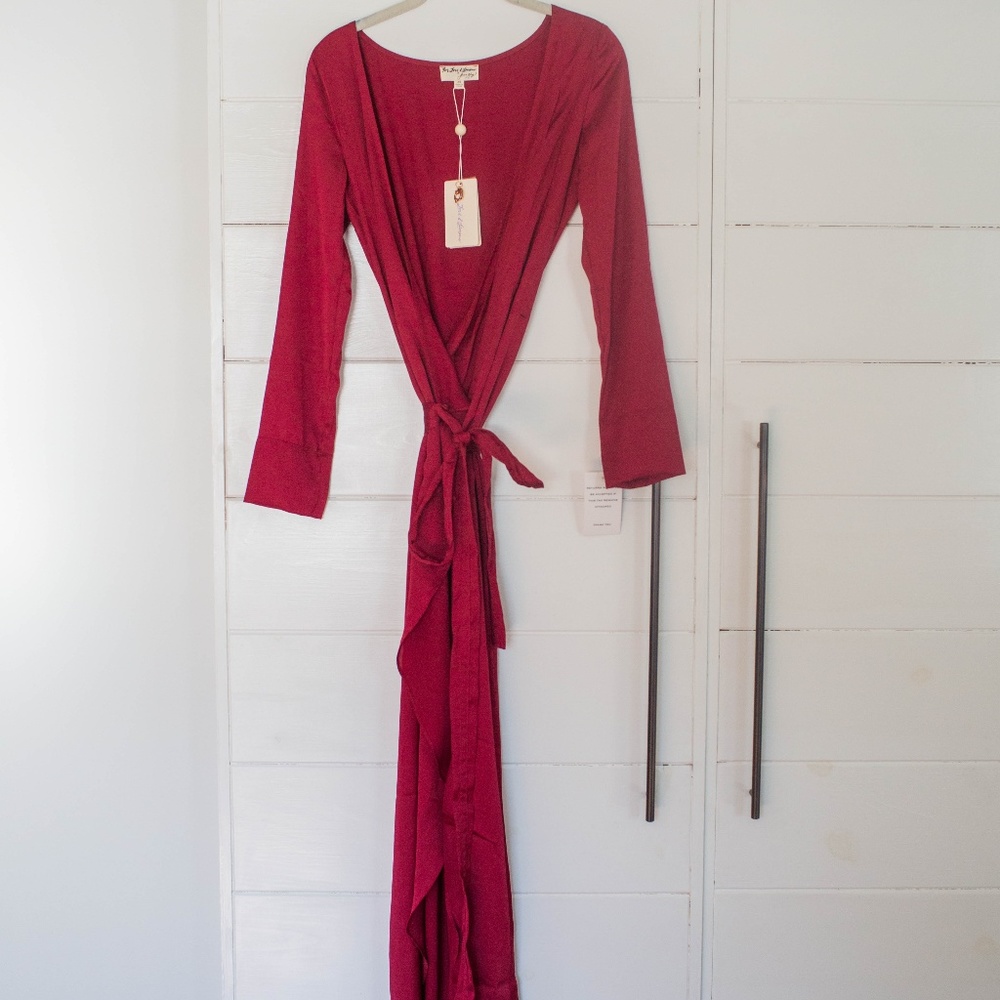 La Lydia Long Sleeve Maxi Wrap Dress Size XS